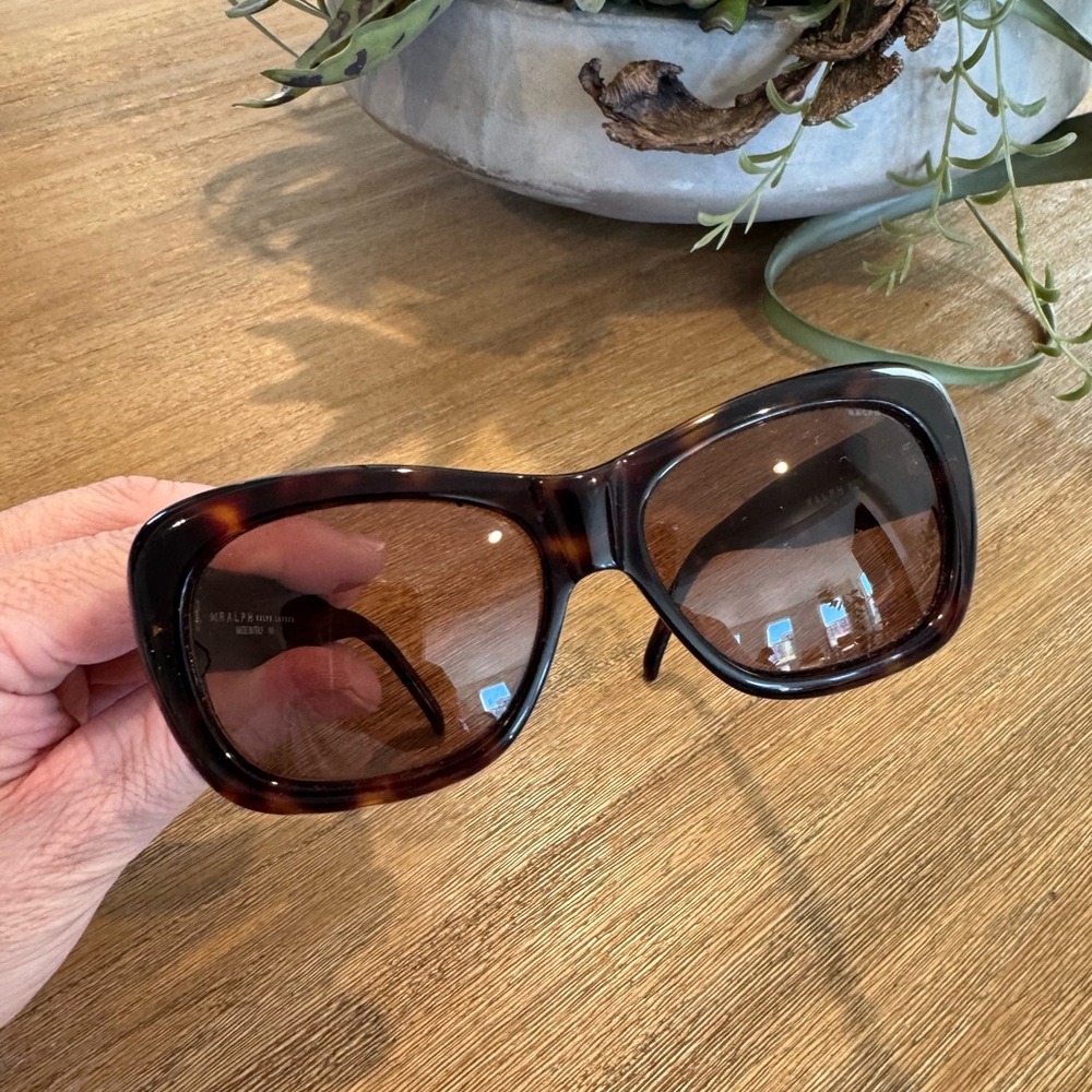 Ralph Lauren Black Gloss Oversized Women's Sunglasses - Picture 2 of 7